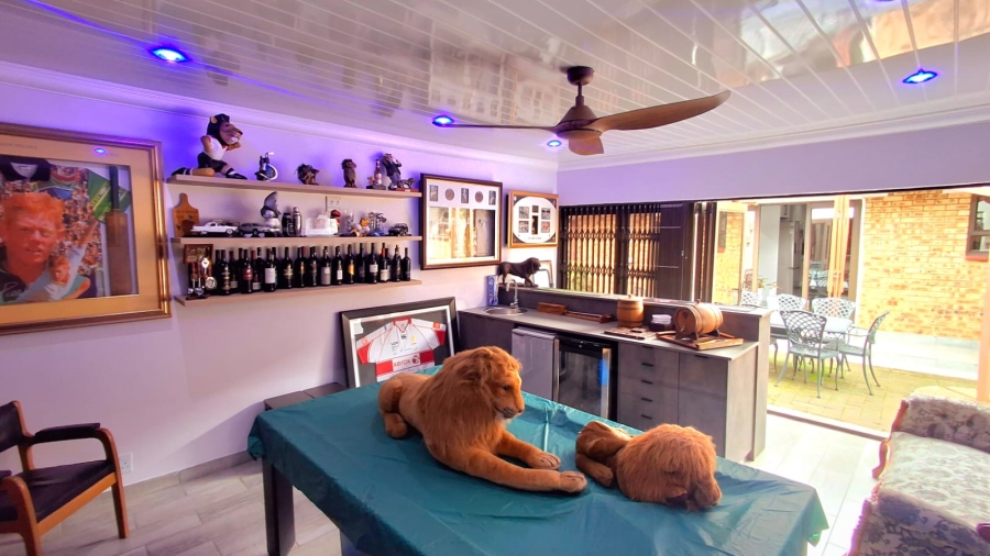 4 Bedroom Property for Sale in Vaalpark Free State